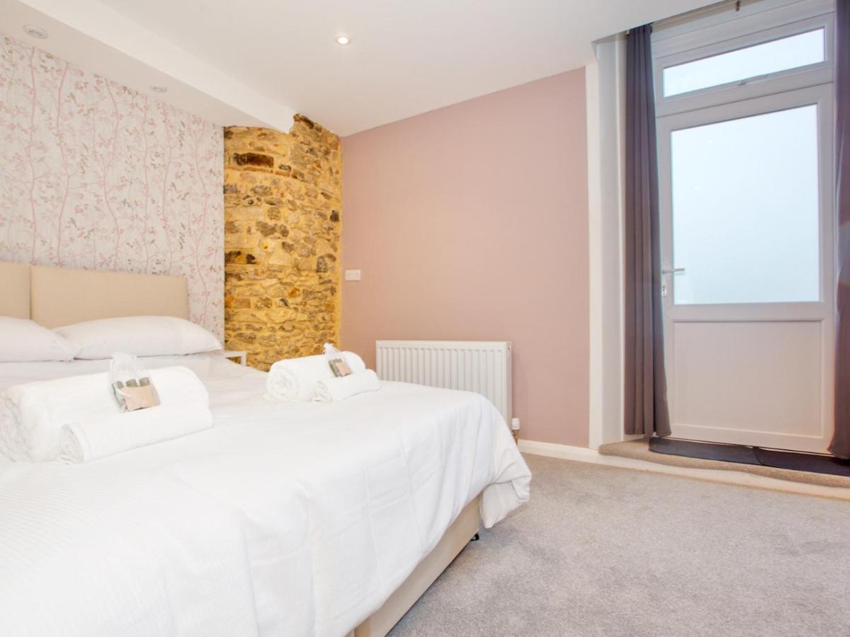 Pass The Keys Lovely 2-Bed Apartment Colyton Near Jurassic Coast Exterior photo