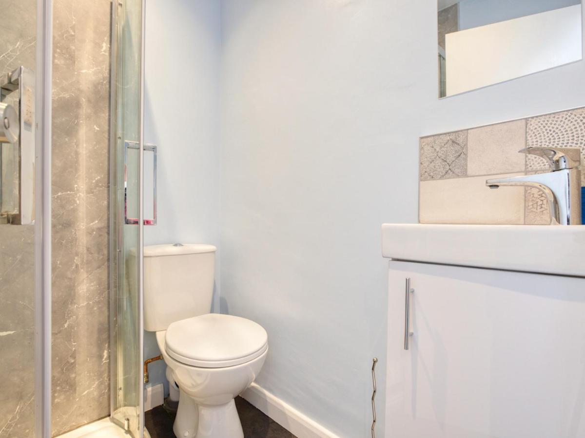 Pass The Keys Lovely 2-Bed Apartment Colyton Near Jurassic Coast Exterior photo